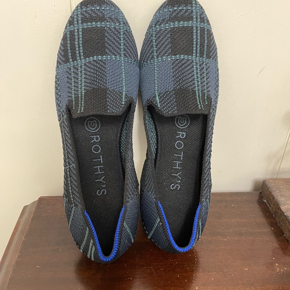 Rothy’s Lounge Loafer Retired preppy Plaid Size 7 Christmas forest Tartan - Picture 2 of 3